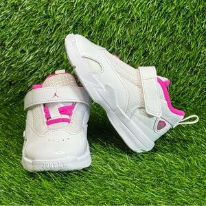 Size 6C - Jordan Max Aura 6 (TD) White Pink Toddler Shoes - FQ8296-160
